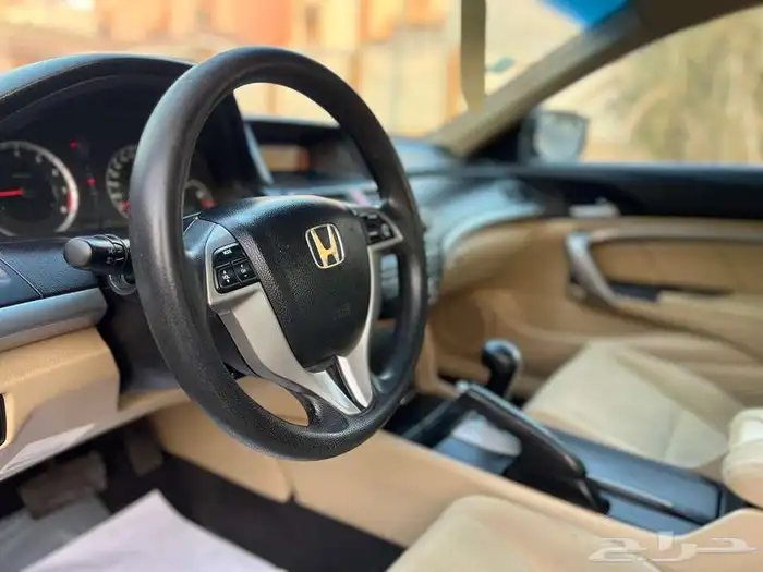 للبيع هوندا اكورد كوبيه ممشى قليل 16