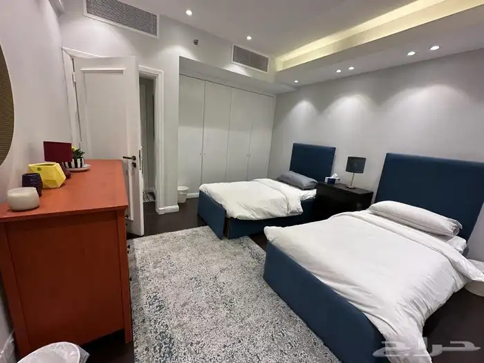 شقة فاخرة مطلة على البحر في مدينة الملك عبدالله الاقتصادية 3