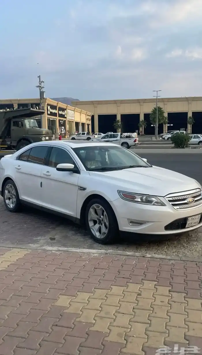 فورد تورس 2011 0