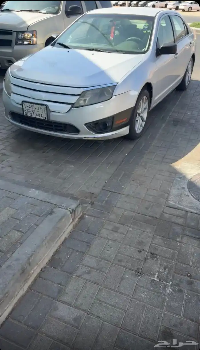 فورد فيوجن 2010 3