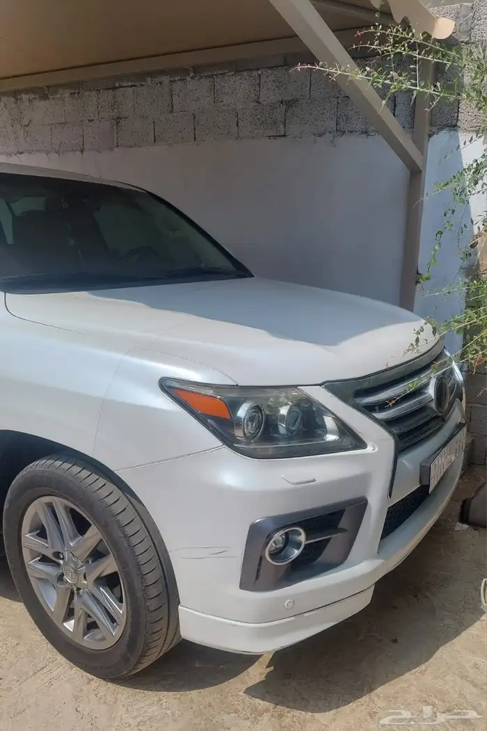 لكزس 2014. Lx570 0