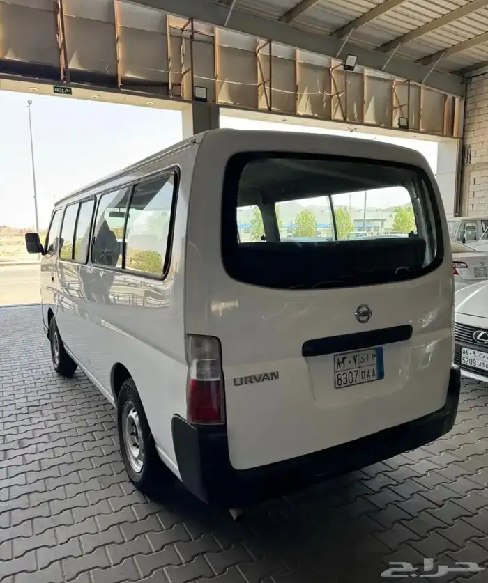 باص اورفان 2007 ( للايجار ) مخزنن 2