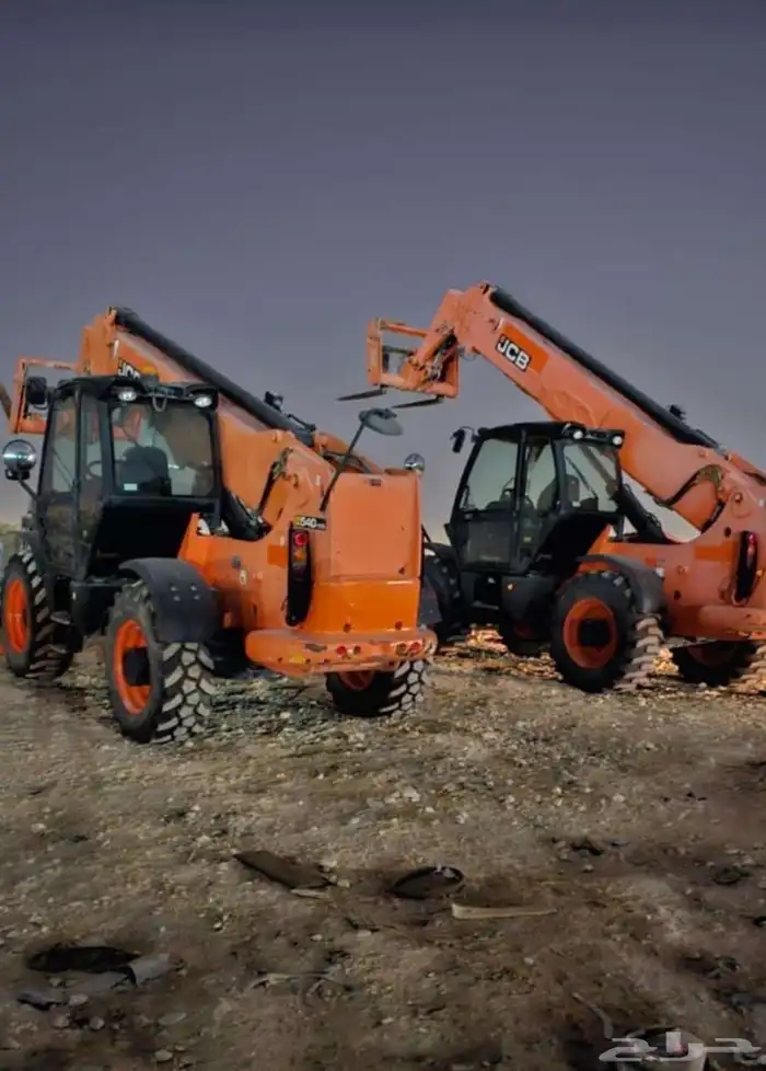 رافعة للايجار رافعه شوكيه فوركلفت 8