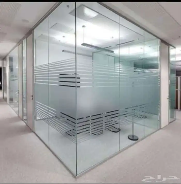 زجاج سكريت المنيوم وحديد ومطابخ وصيانة جميعها 0