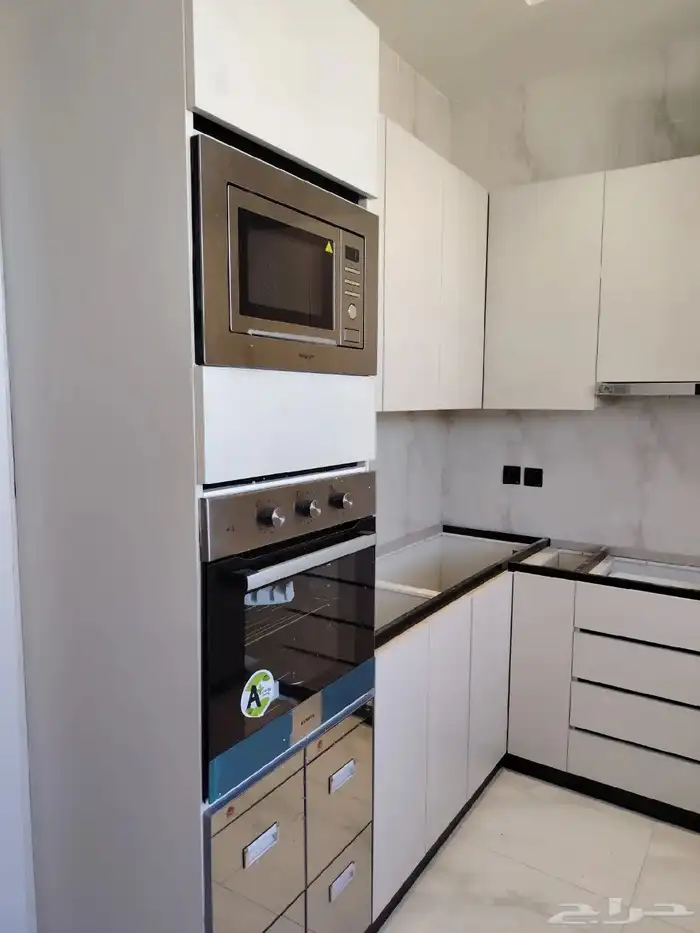 فني المنيوم تفصيل شبابيك. تفصيل ابواب وصيانة مطابخ الالمنيوم 2