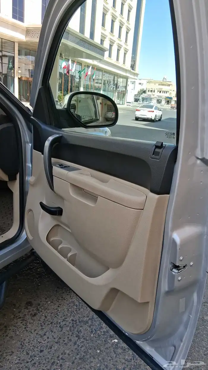 سييرا جي ام سي 16