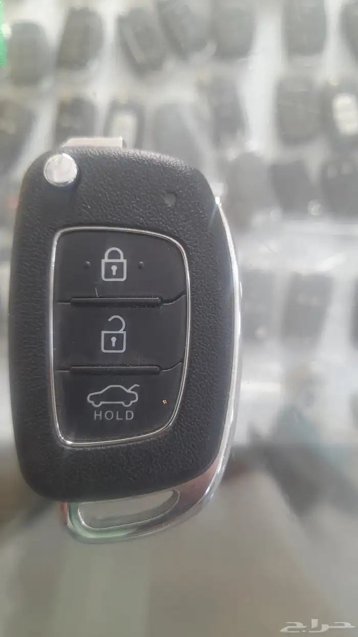 نسخ وبرمجة المفاتيح البصمة والعادي فتح شقق وخزنات تصليح ريمو 0