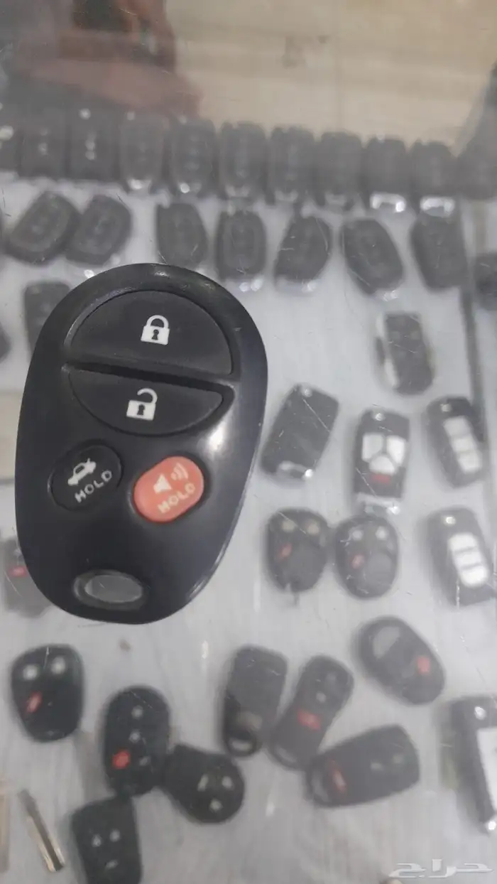 نسخ وبرمجة المفاتيح البصمة والعادي فتح شقق وخزنات تصليح ريمو 2