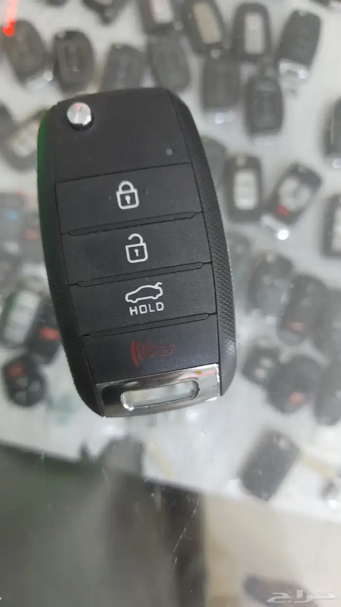 نسخ وبرمجة المفاتيح البصمة والعادي فتح شقق وخزنات تصليح ريمو 3