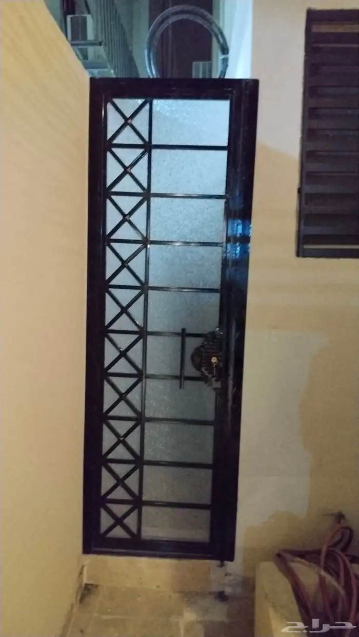 ملعم حداد ابواب شبابي حلوق 0