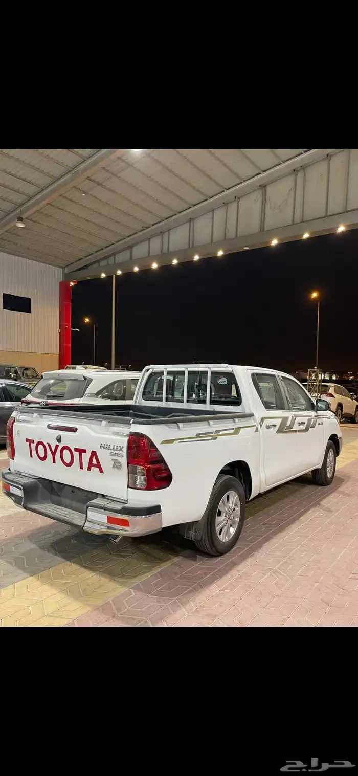 هايلوكس غمارتين اوتوماتيك جنوط بنزين كويتي 2025 4