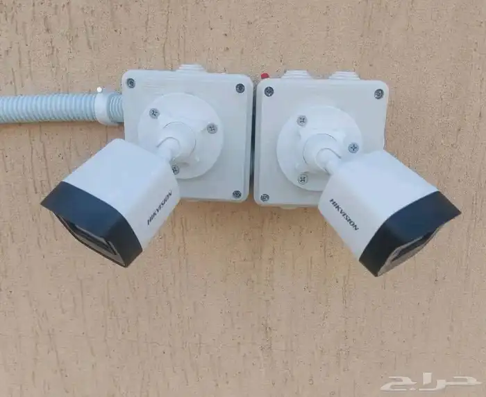 كاميرات مراقبه 1