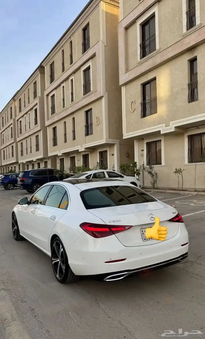 للبيع مرسيدس C300 2024 5