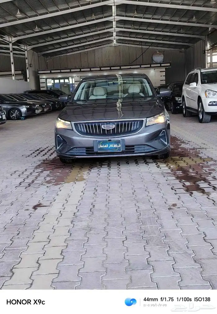 جيلي امجراند الموديل 2023 3