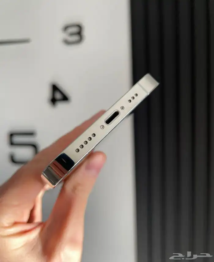 آيفون 13 برو ماكس فضي بطاريه 92 كررت.. 3