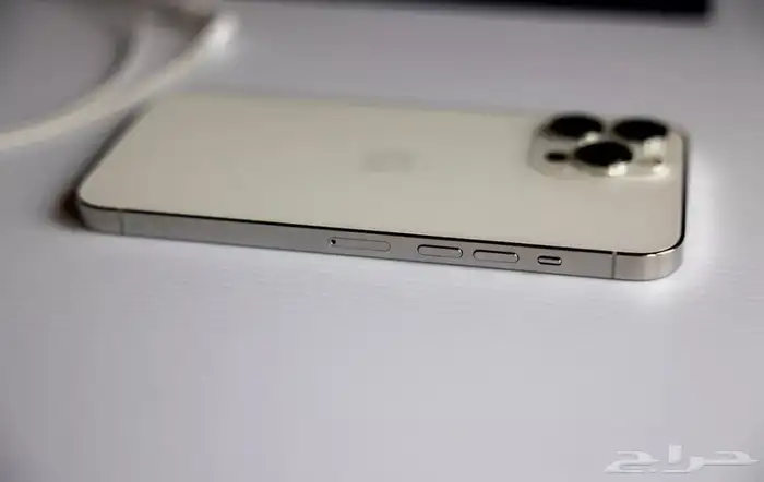 آيفون 13 برو ماكس فضي بطاريه 92 كررت.. 4