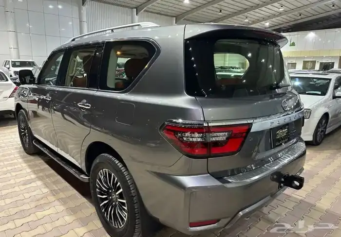 نيسان باترول بلاتينيوم موديل 2022 فل كامل نضيف جدا 21