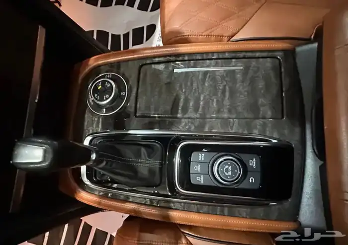 نيسان باترول بلاتينيوم موديل 2022 فل كامل نضيف جدا 9