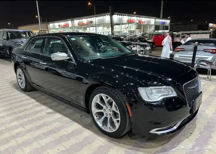 كرايزلر C300 موديل 2018 فل كامل نضيف جدا 1