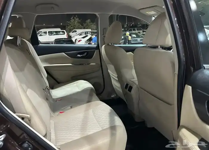 نيسان اكس تريل موديل 2021 دبل نضيف جدا 20