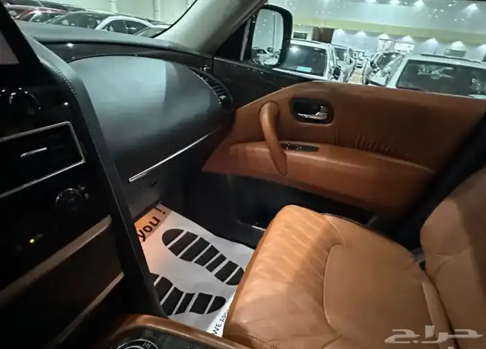 نيسان باترول بلاتينيوم موديل 2022 فل كامل نضيف جدا 14