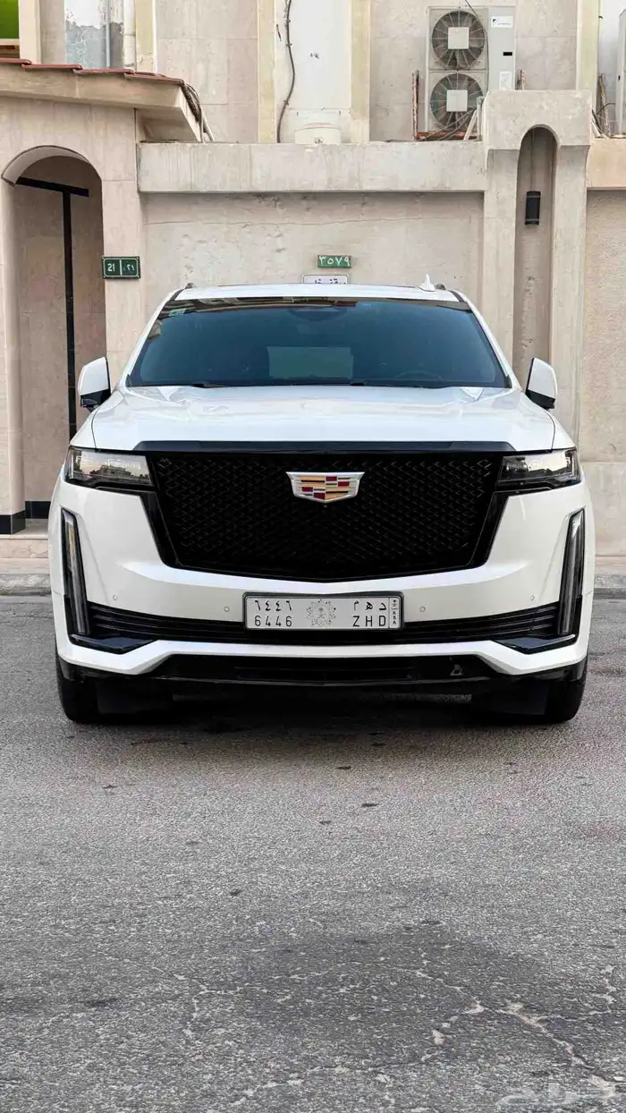 كاديلاك اسكاليد. بلاتينيوم سبورت 2021 Cadillac escalade 0