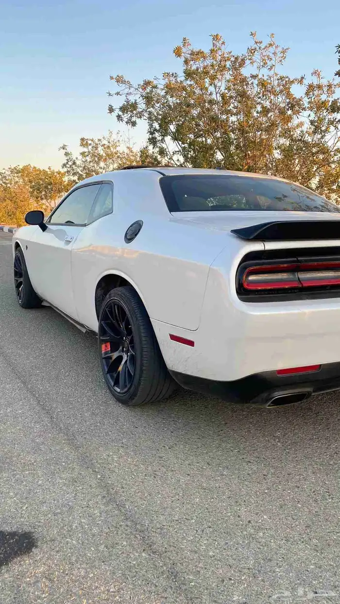 دوج تشالنجر 2015 V6 1