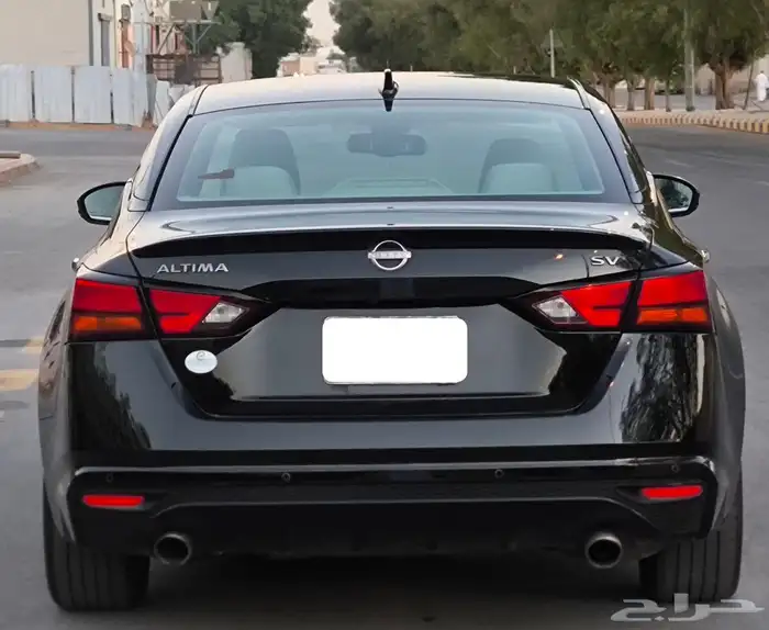 نيسان التيما نص فل موديل 2024 5