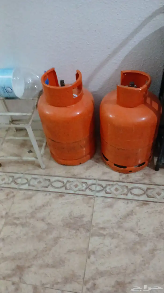 انبوبتين للبيع بسعر 350 ريال للاثنين وب180 الواحدة 1