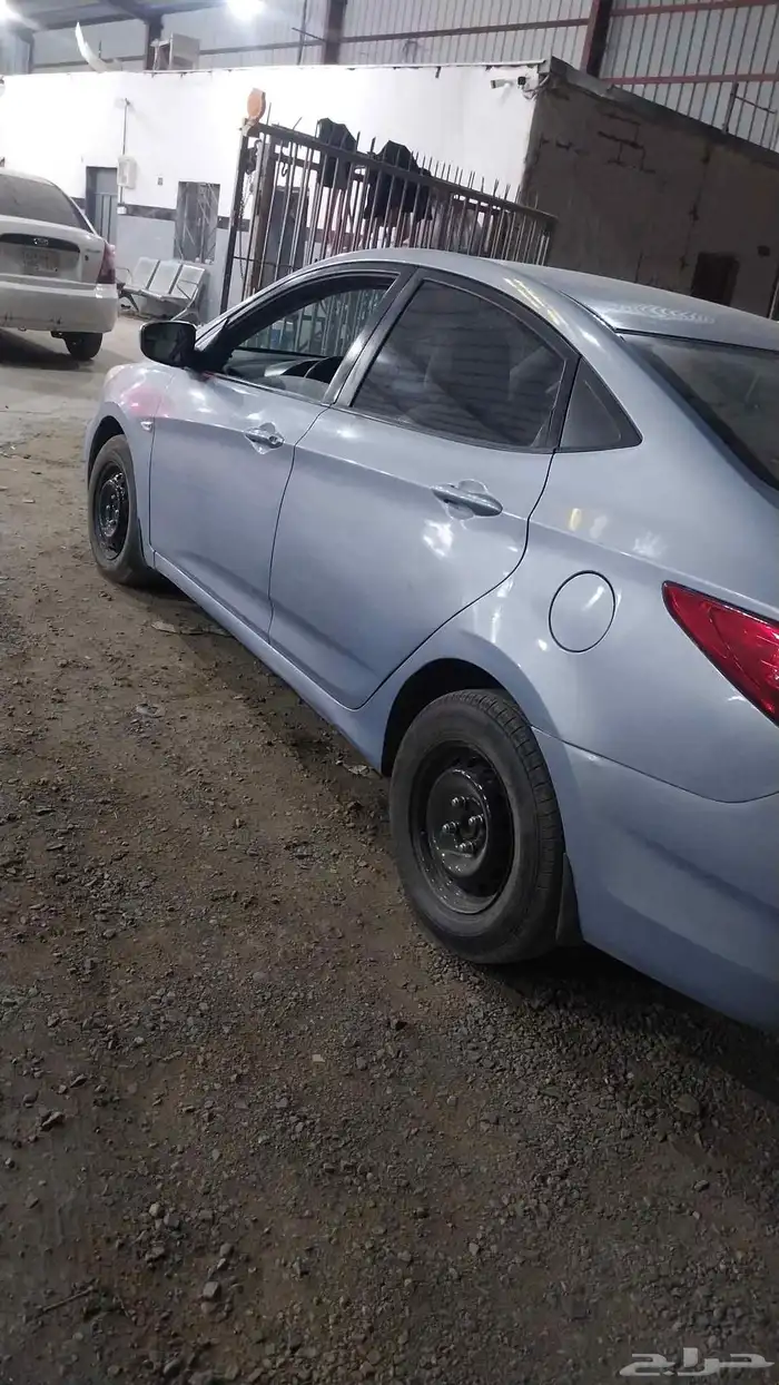 هونداي اكسنت 1012مكينه قير شاس شرط بودي رش كامل بدون صدمه 0