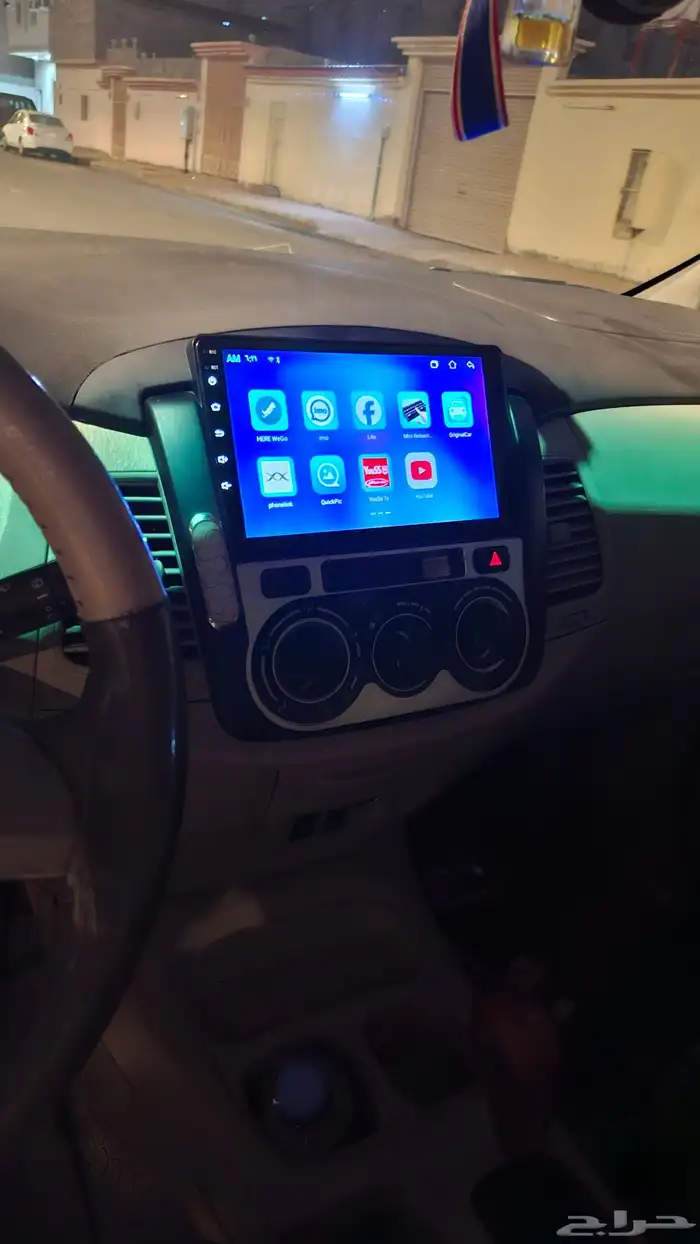 انوفا تويوتا 2015 4