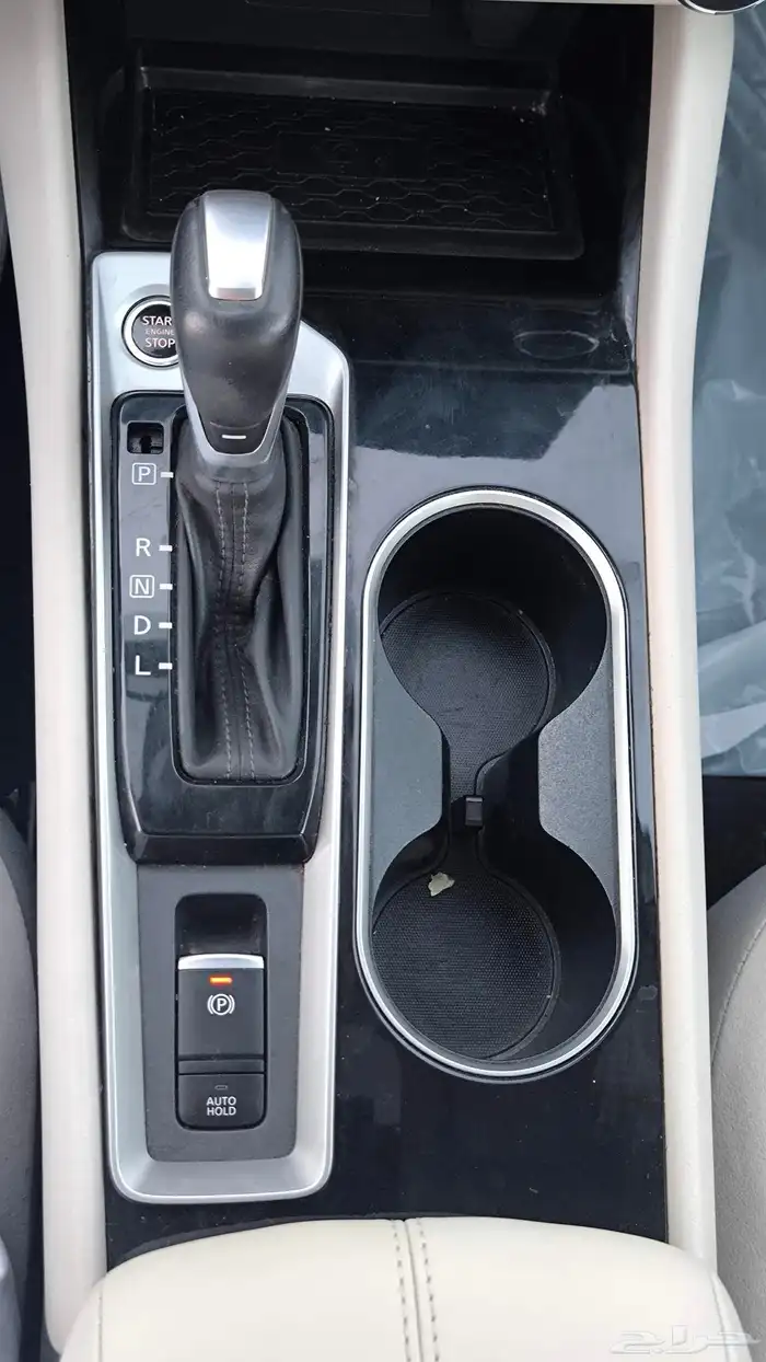 نيسان التيما نص فل موديل 2024 13