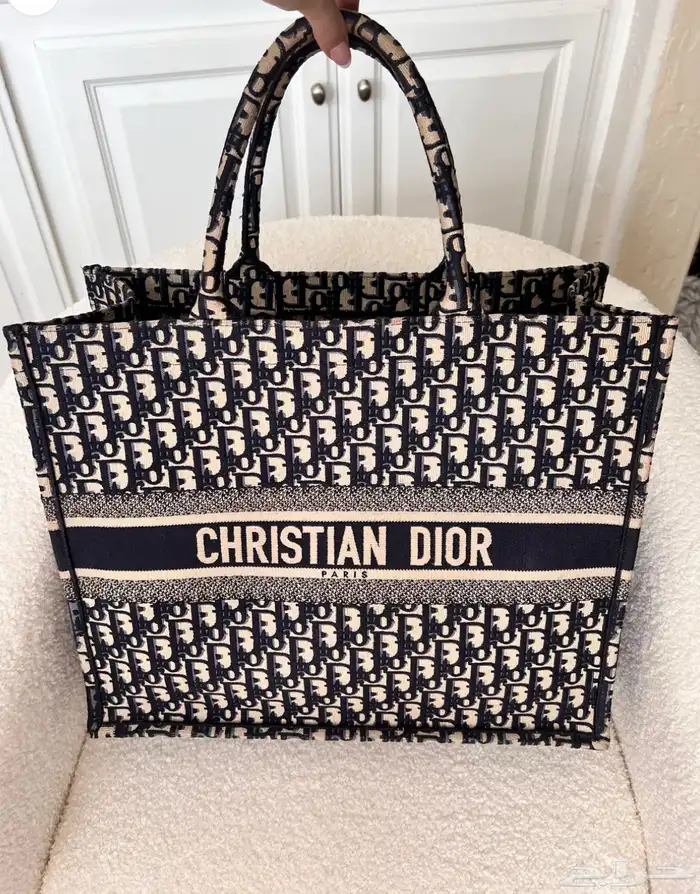 شنطه وسكارف ديور Christian Dior 5
