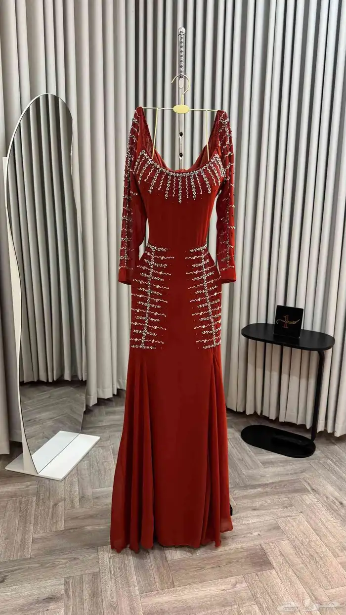 فساتين لكل المناسبات 0