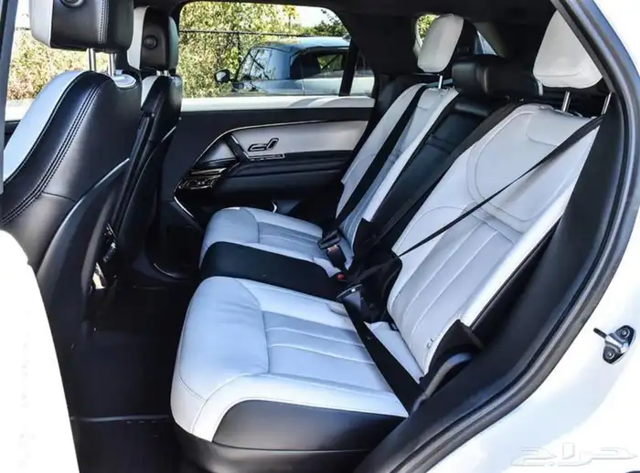 Range Rover sport P400 رنج روفر سبورت 2023 13