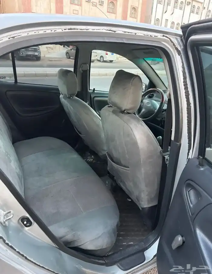 تويوتا ايكو 2001 9