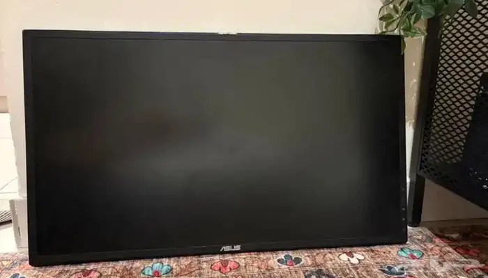 شاشه 24 بوصه مع قاعدة الشاشه 1