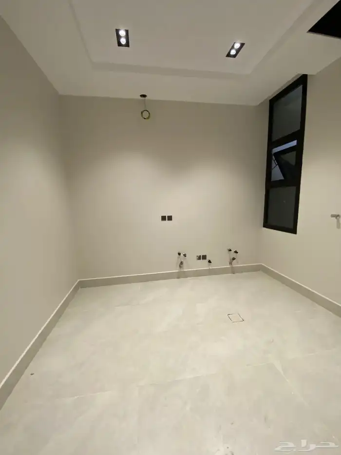 للبيع شقه حي قرطبة 2