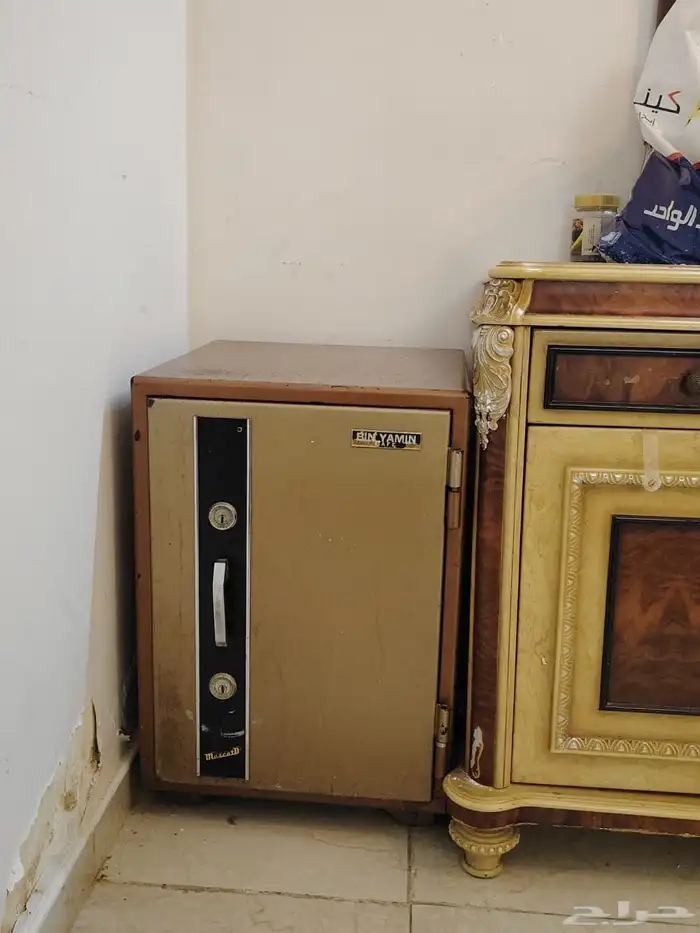 اثاث للبيع 3