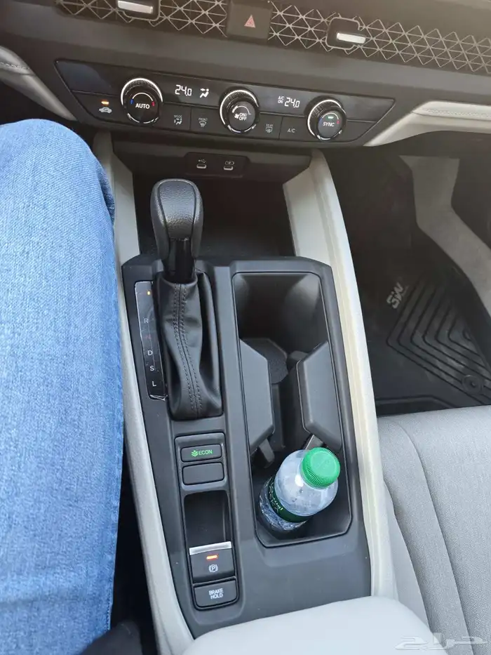 هوندا اكورد 2025 4