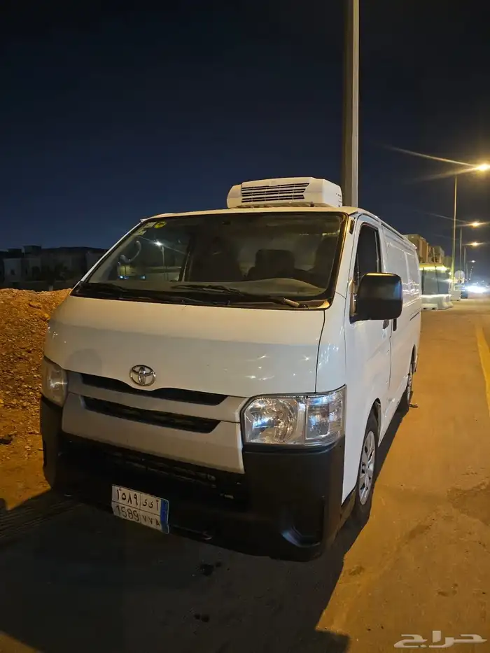 للبيع عدد من سيارات الرينو دوكر جاف ومبراد 20