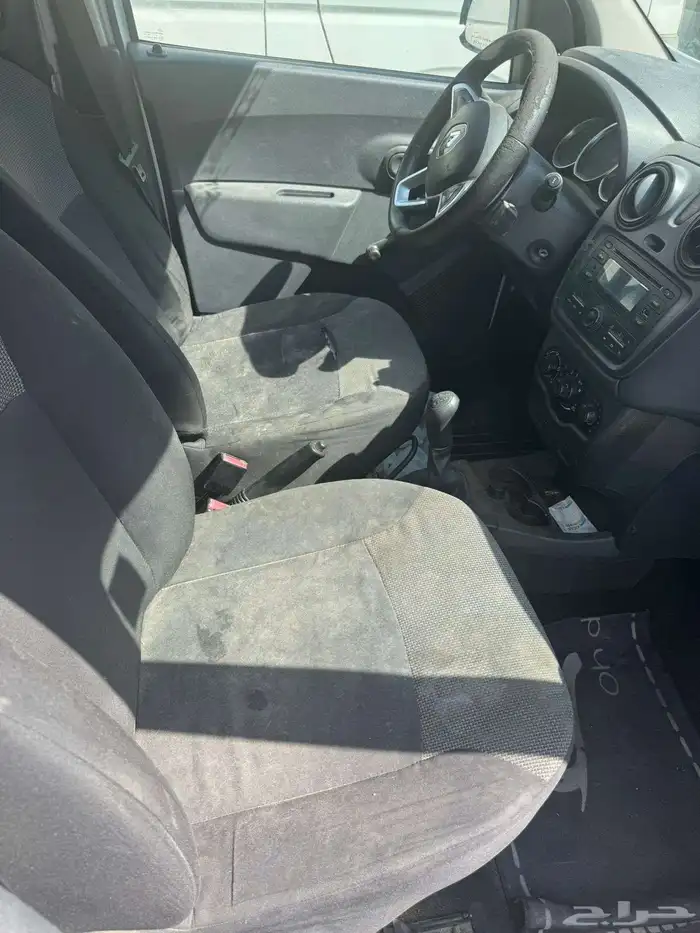 للبيع عدد من سيارات الرينو دوكر جاف ومبراد 26