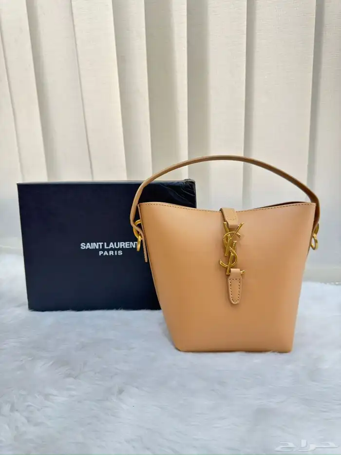 شنط هاي كوالتي متوفره جمله وقطاعي 19