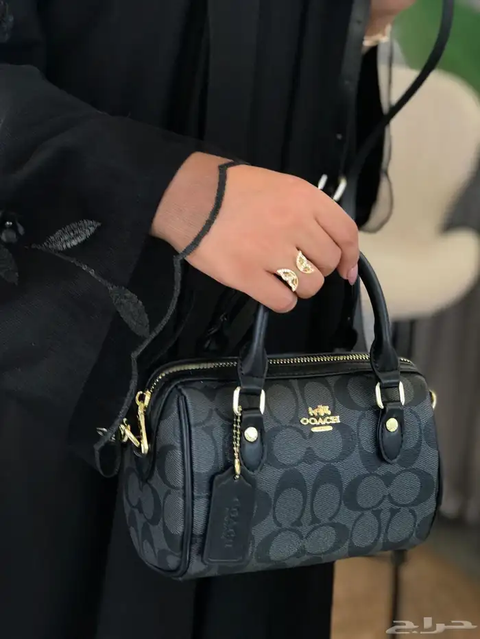 أناقة تلتقي بالعملية   شنطنا مصممة بعناية لتجمع بين الفخامة 3