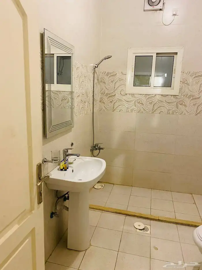 شقق مفروشة اللايجار الشهري جده شارع صاري فاخر 9