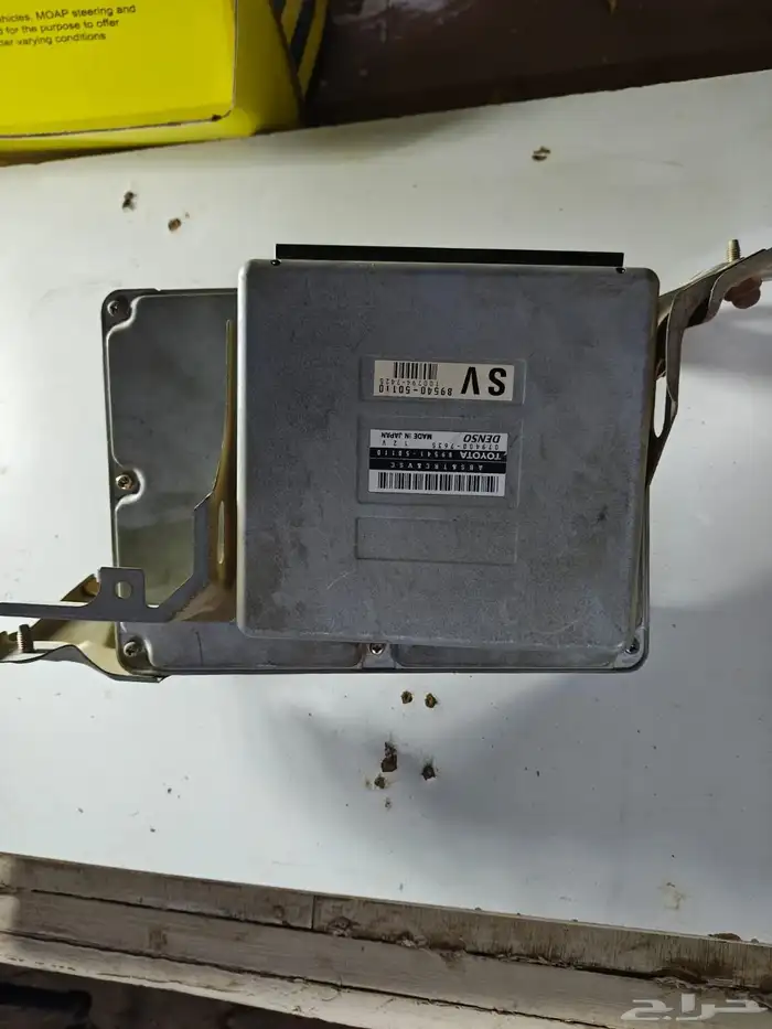 قطع لكزس. 400 6