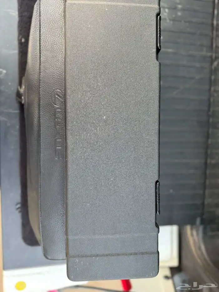 لكزس مخزن نضيف جدآ 2011 ماشي(( 180)) مثبت في موجوز 18