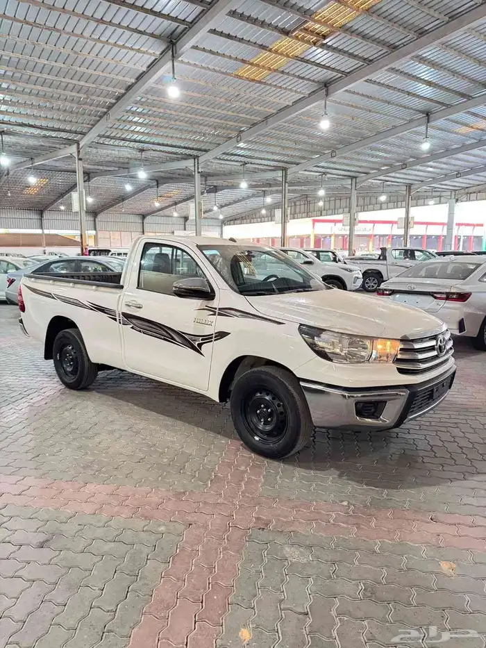 تويوتا هايلكس غمارة بنزين بدون دبل سعودي 2025 1