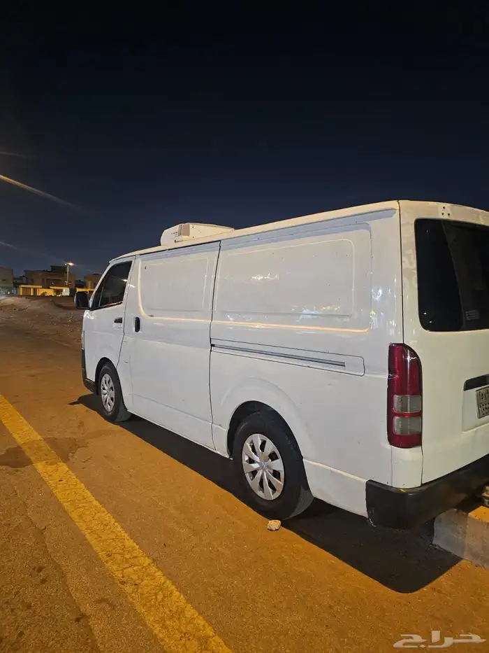 للبيع عدد من سيارات الرينو دوكر جاف ومبراد 30