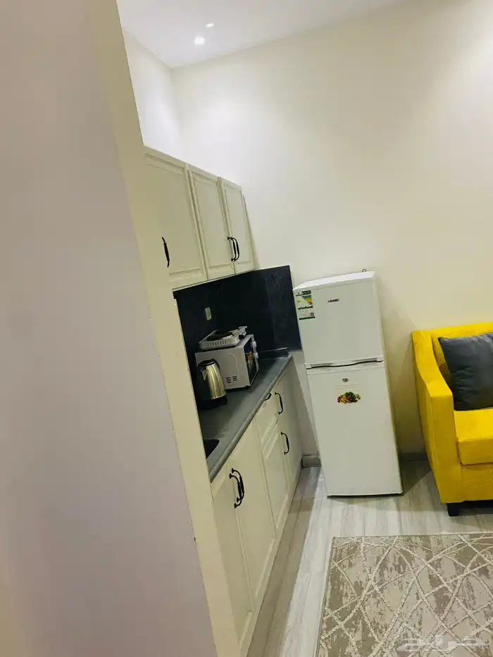 شقق مفروشة اللايجار الشهري جده شارع صاري فاخر 3